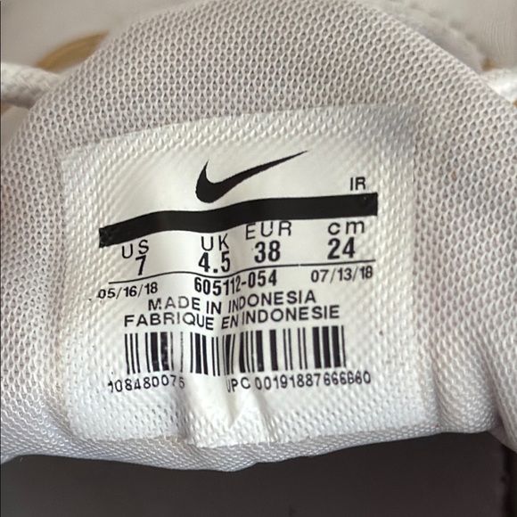 Nike Air Max Plus TN in white and gold Size 7 - Picture 5 of 8